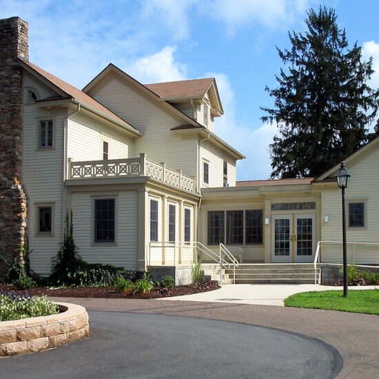 Bloomsburg University Fenstemaker Alumni House